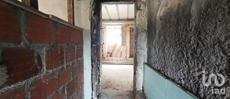 Maison T3 à Bela de 208 m²