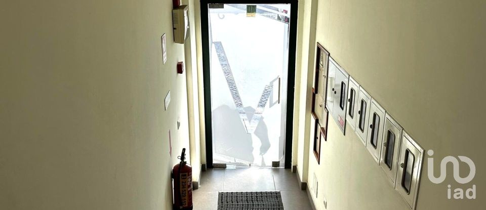 Prédio em Albergaria-a-Velha e Valmaior de 204 m²