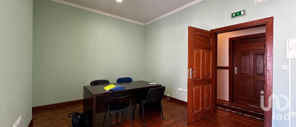 Prédio em Albergaria-a-Velha e Valmaior de 204 m²