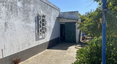 Terrain à bâtir à Pinhal Novo de 2 250 m²