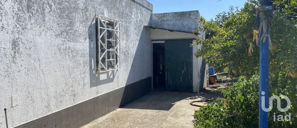 Terrain à bâtir à Pinhal Novo de 2 250 m²