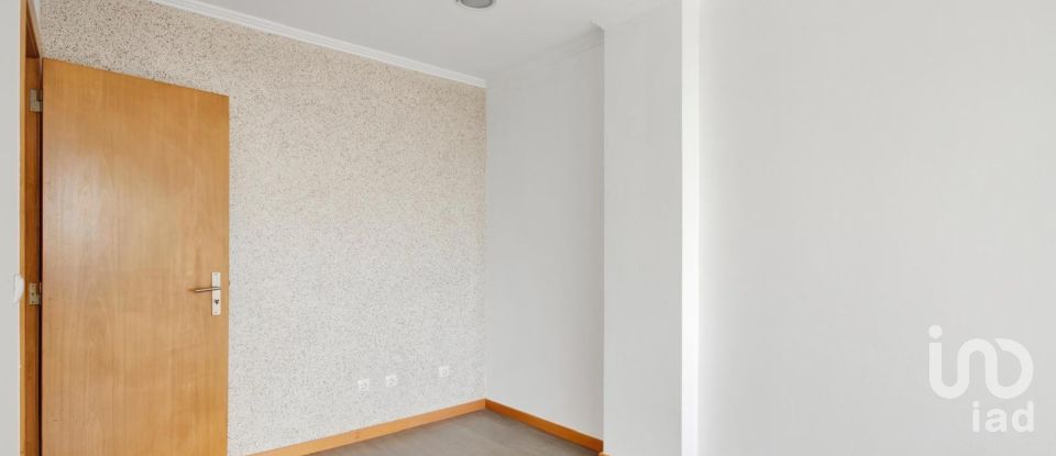 Shop / premises commercial in Peniche of 127 m²