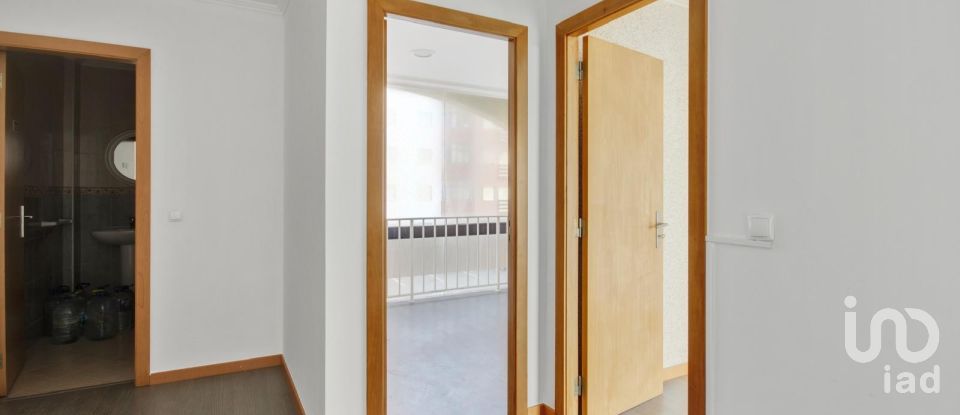 Shop / premises commercial in Peniche of 127 m²