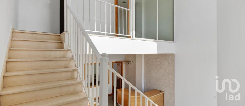 Shop / premises commercial in Peniche of 127 m²