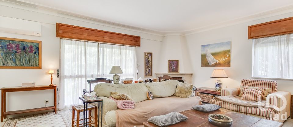 Apartment T3 in Cascais e Estoril of 142 m²