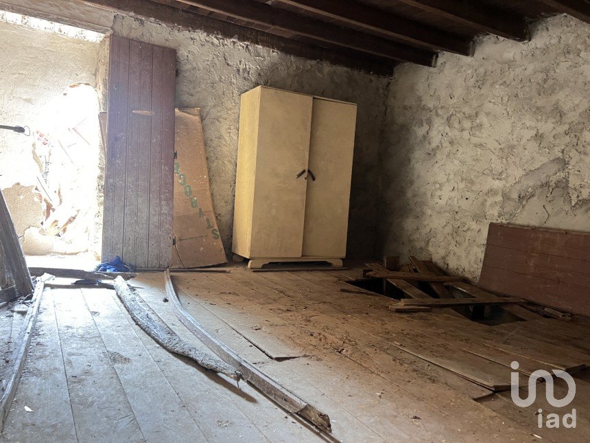 Casa de aldeia T1 em Turcifal de 99 m²