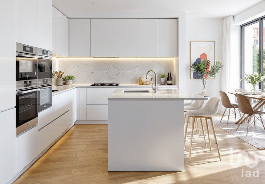 Apartamento T2 em Lordelo Do Ouro E Massarelos de 101 m²