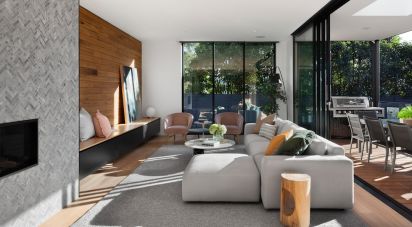 Apartment T2 in Lordelo Do Ouro E Massarelos of 101 m²