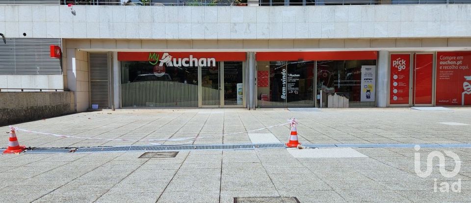 Apartamento T2 em Lordelo Do Ouro E Massarelos de 101 m²