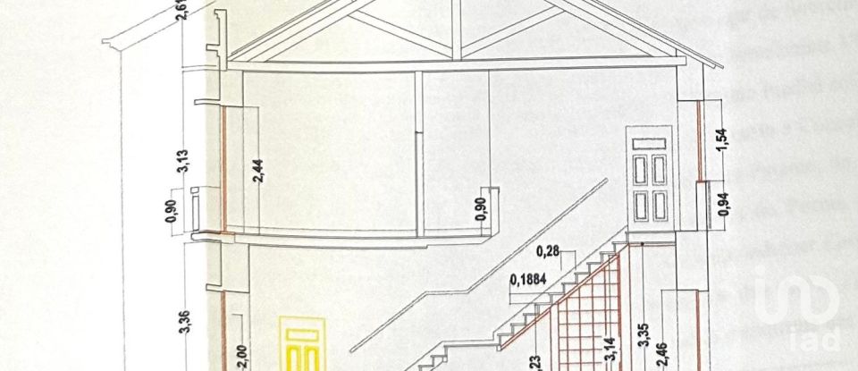 Prédio em Albergaria-a-Velha e Valmaior de 204 m²