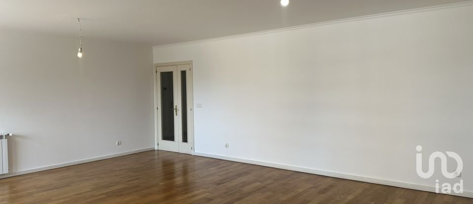 Apartamento T3 em Campolide de 180 m²