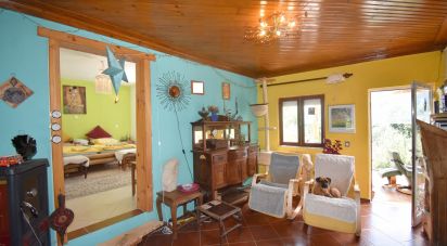 Maison traditionnelle T1 à São Miguel, Santa Eufémia e Rabaçal de 87 m²