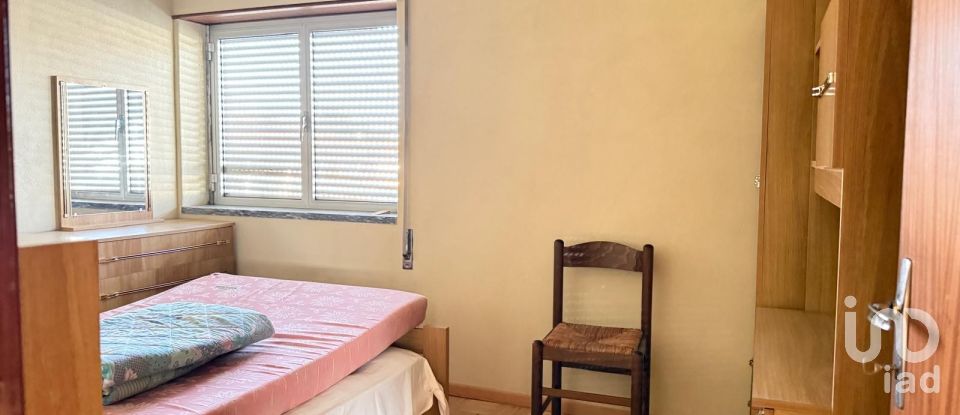 Moradia T3 em Abrã de 231 m²