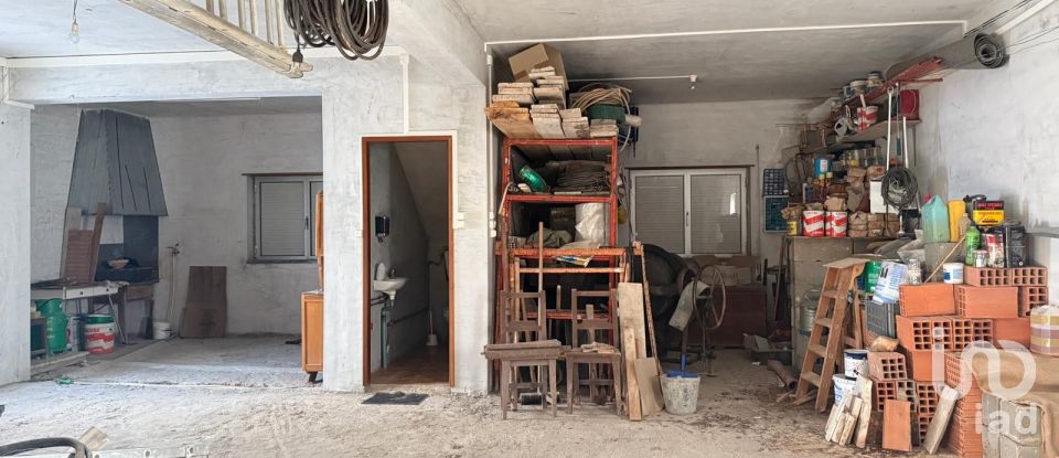 Moradia T3 em Abrã de 231 m²