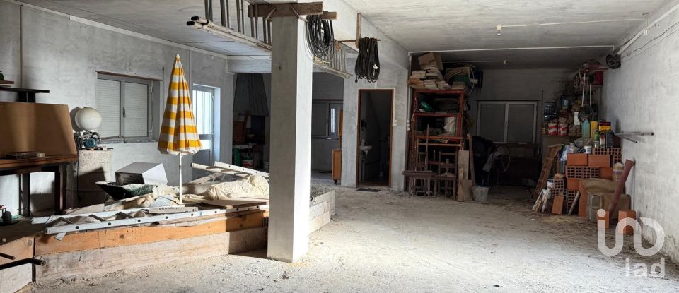 Moradia T3 em Abrã de 231 m²