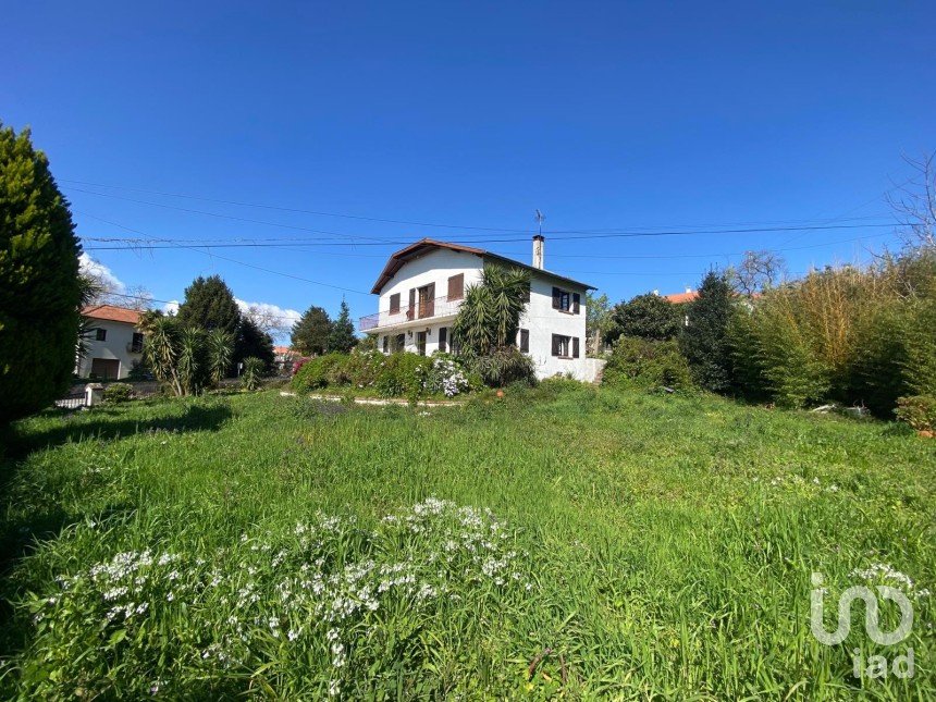 Moradia T5 em Vila Nova De Cerveira E Lovelhe de 268 m²