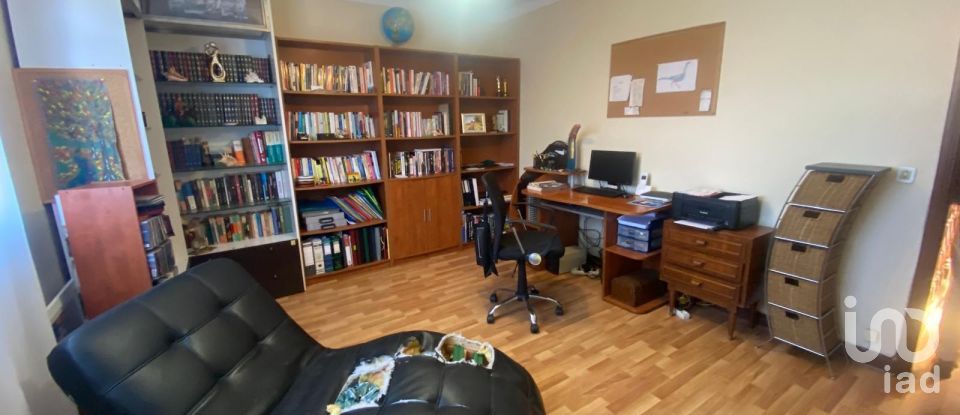 Moradia T5 em Vila Nova De Cerveira E Lovelhe de 268 m²