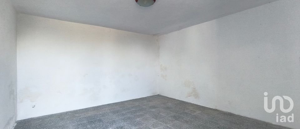 Moradia T3 em Santa Marta de Portuzelo de 160 m²