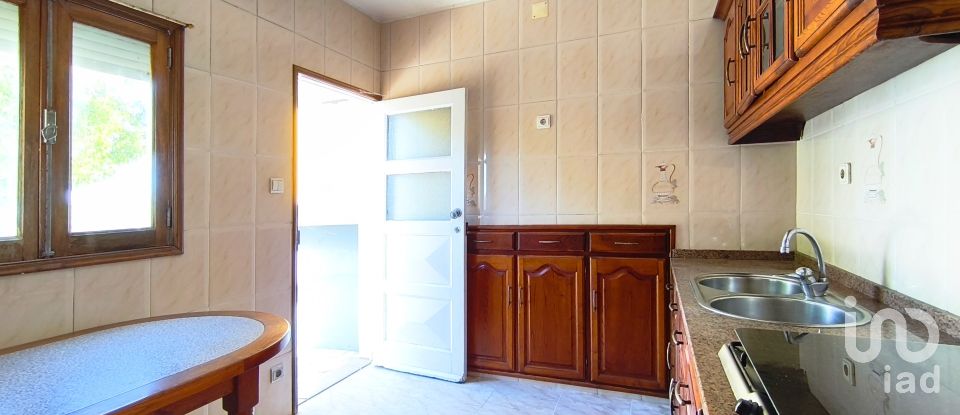 Moradia T3 em Santa Marta de Portuzelo de 160 m²