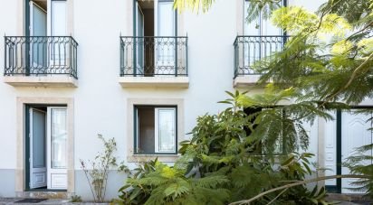 Maison T18 à Parceiros e Azoia de 764 m²