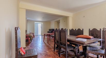 Maison T18 à Parceiros e Azoia de 764 m²