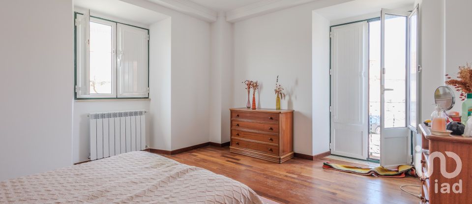 Maison T18 à Parceiros e Azoia de 764 m²