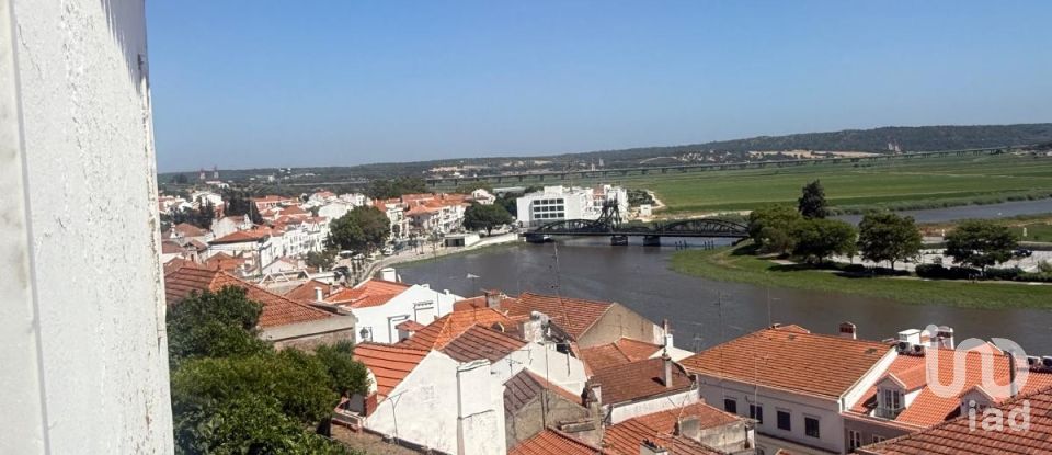 Moradia T3 em Alcácer do Sal (Santa Maria do Castelo e Santiago) e Santa Susana de 88 m²