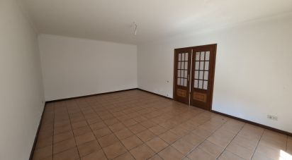 House T4 in Valpaços e Sanfins of 288 m²