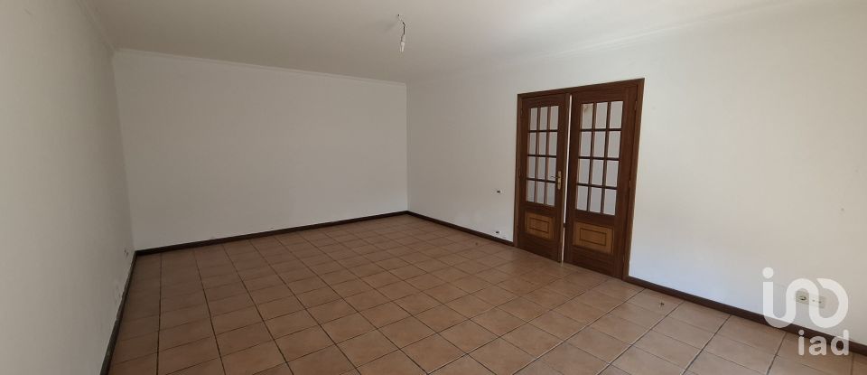 Moradia T4 em Valpaços e Sanfins de 288 m²