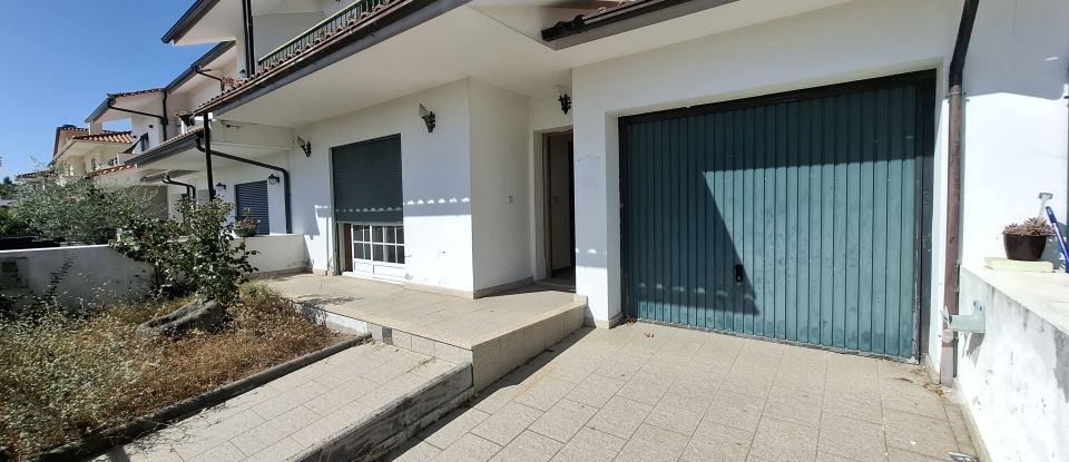 Moradia T4 em Valpaços e Sanfins de 288 m²