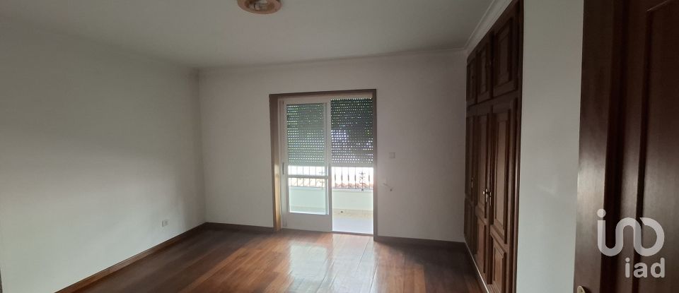 Moradia T4 em Valpaços e Sanfins de 288 m²