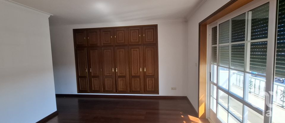 Moradia T4 em Valpaços e Sanfins de 288 m²