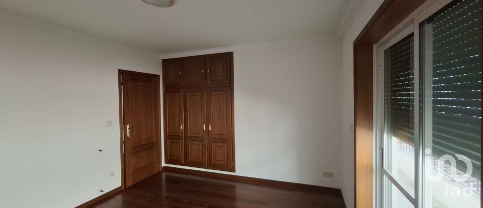 Moradia T4 em Valpaços e Sanfins de 288 m²