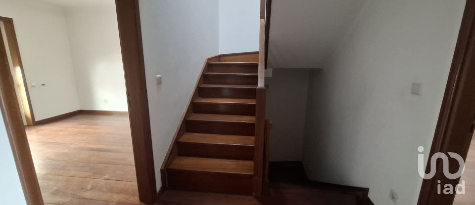 Moradia T4 em Valpaços e Sanfins de 288 m²