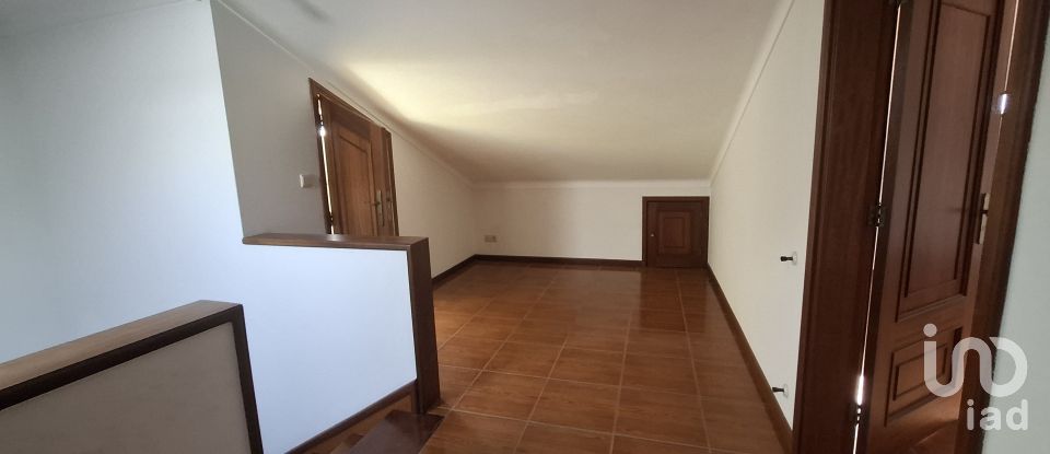 Moradia T4 em Valpaços e Sanfins de 288 m²