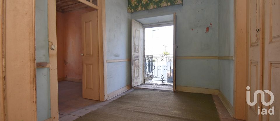 Casa tradicional T5 em São Miguel, Santa Eufémia e Rabaçal de 460 m²