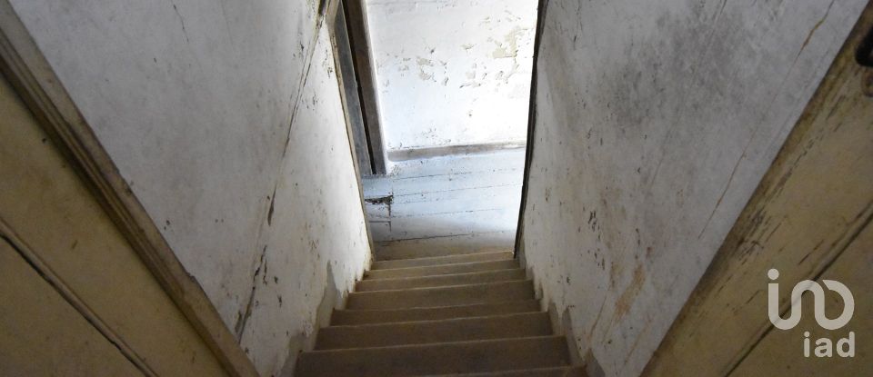 Casa tradicional T5 em São Miguel, Santa Eufémia e Rabaçal de 460 m²