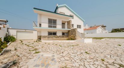 Maison T11 à Atouguia da Baleia de 533 m²