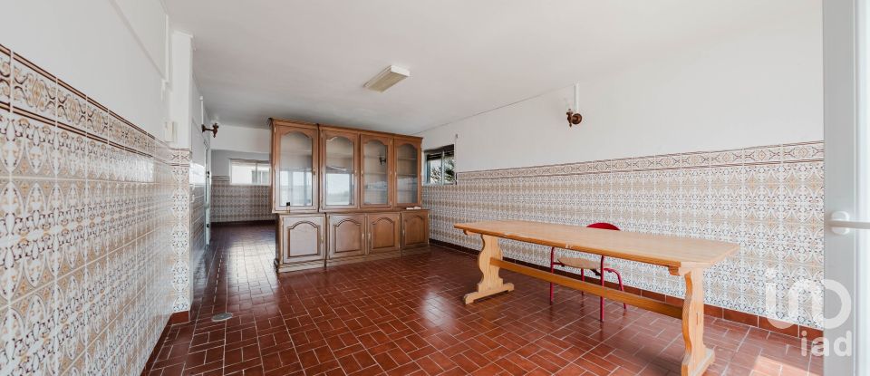 Maison T11 à Atouguia da Baleia de 533 m²