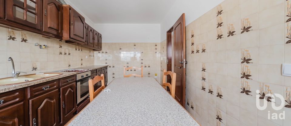 Maison T11 à Atouguia da Baleia de 533 m²