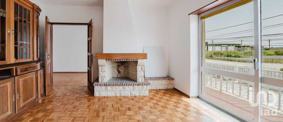 Maison T11 à Atouguia da Baleia de 533 m²