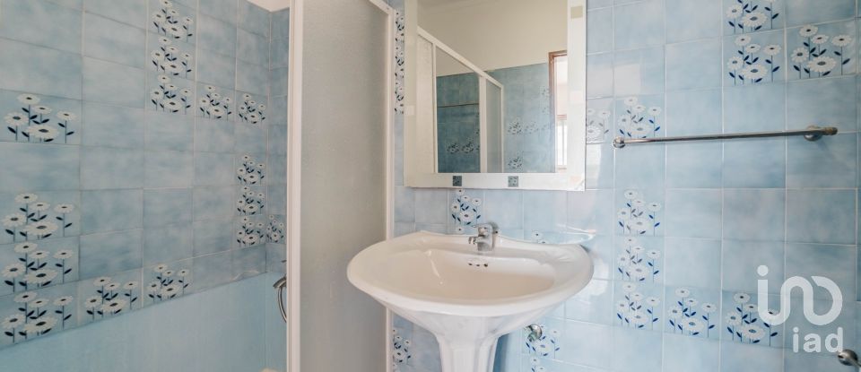 Maison T11 à Atouguia da Baleia de 533 m²