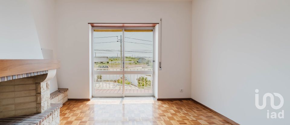 Maison T11 à Atouguia da Baleia de 533 m²