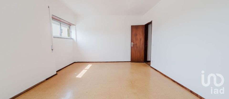 Maison T11 à Atouguia da Baleia de 533 m²