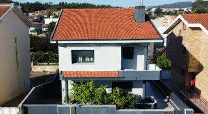 Maison T3 à Campo e Sobrado de 240 m²
