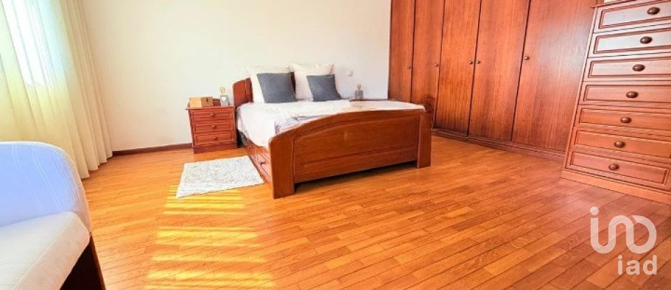 House T3 in Campo e Sobrado of 240 m²