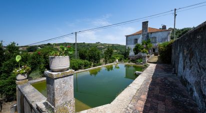 Ferme T7 à Santo Quintino de 825 m²