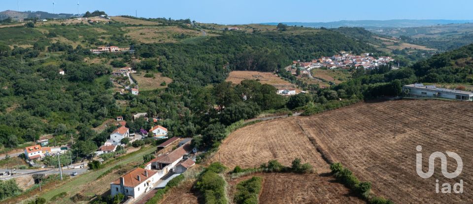 Quinta T7 em Santo Quintino de 825 m²