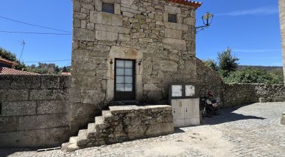 Gîte T3 à Chosendo de 98 m²