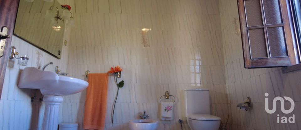 Maison T3 à Castelo Novo de 664 m²